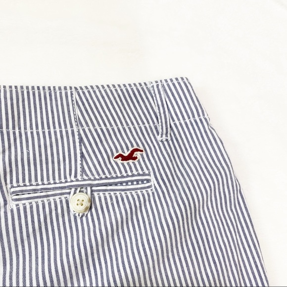 Hollister Striped Low Rise Shorts Size 3 - Picture 7 of 9